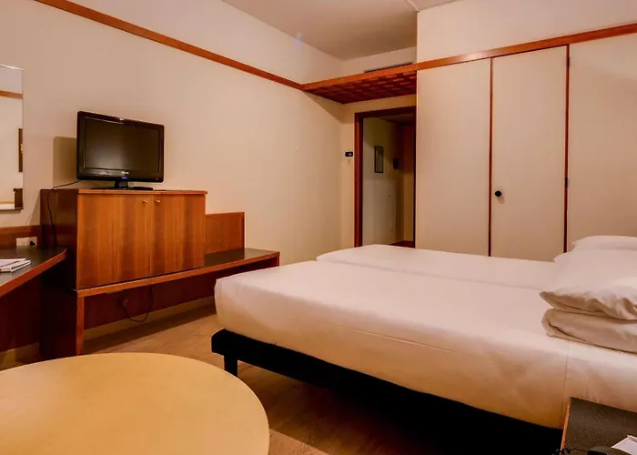 ベスト ウエスタン シティ 4*