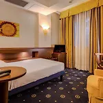 Western Hotel