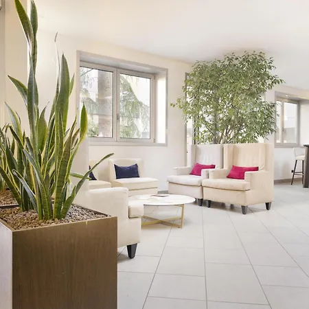 Otel Western Bolonya