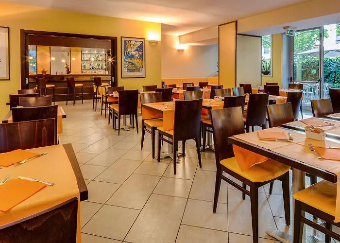 Hotell Western Bologna