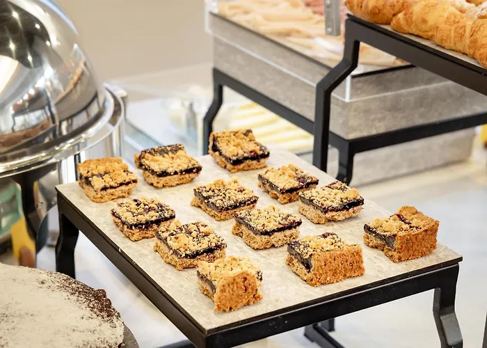 Western Otel Bolonya