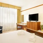 Western Hotel