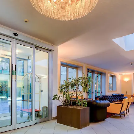 Western Szálloda 4*