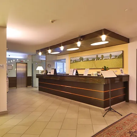 Szálloda Western 4*