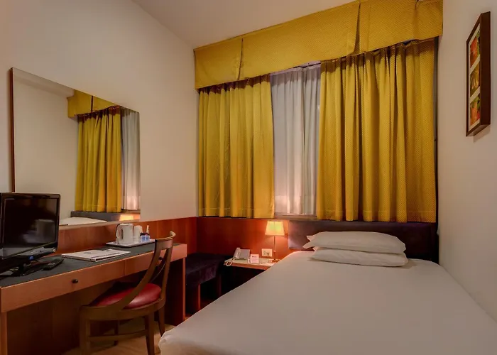 Western 4* Boloňa